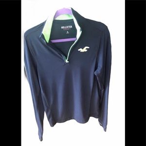 Hollister Men’s sport shirt 1/4 zip up size M